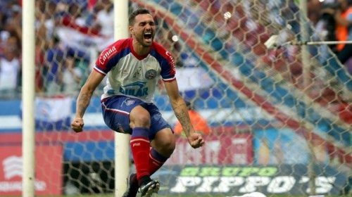 [Bellintani anuncia permanência de Gilberto no Bahia e aumento de multa rescisória]