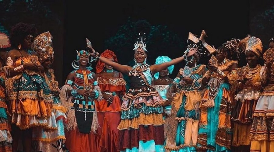 [Noite da Beleza Negra do Ilê elege nova Deusa do Ébano]
