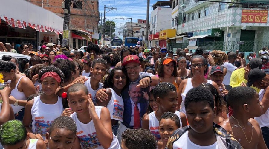[Suíca quer inserir folia de Pernambués no circuito oficial do carnaval de Salvador]