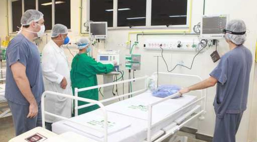 [Estado abre 20 leitos de UTI no Hospital do Subúrbio para pacientes com covid-19]