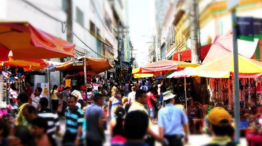 [Trabalhadores informais começam a receber segunda parcela dos R$270 da Prefeitura]