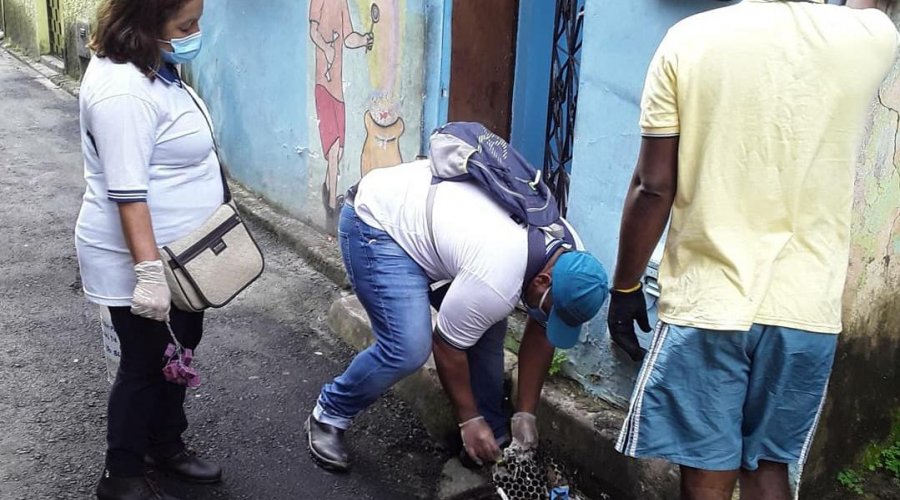 [Vila Ruy Barbosa recebe ações do Centro de Controle de Zoonoses no combate à infestação de ratos]