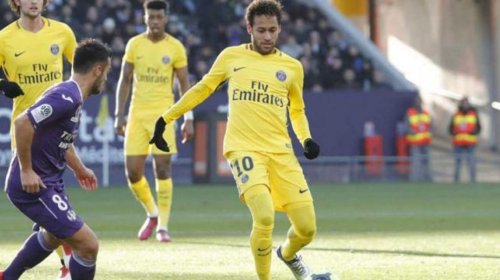 [Netflix compra direitos de transmissão da Ligue 1, competição de futebol da França]