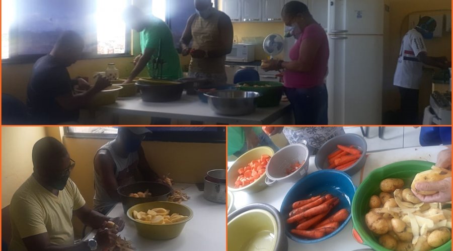 [Movimento Solidário distribui sopão para na localidade do Manguinho em Pernambués, nesta quinta-feira (20)]