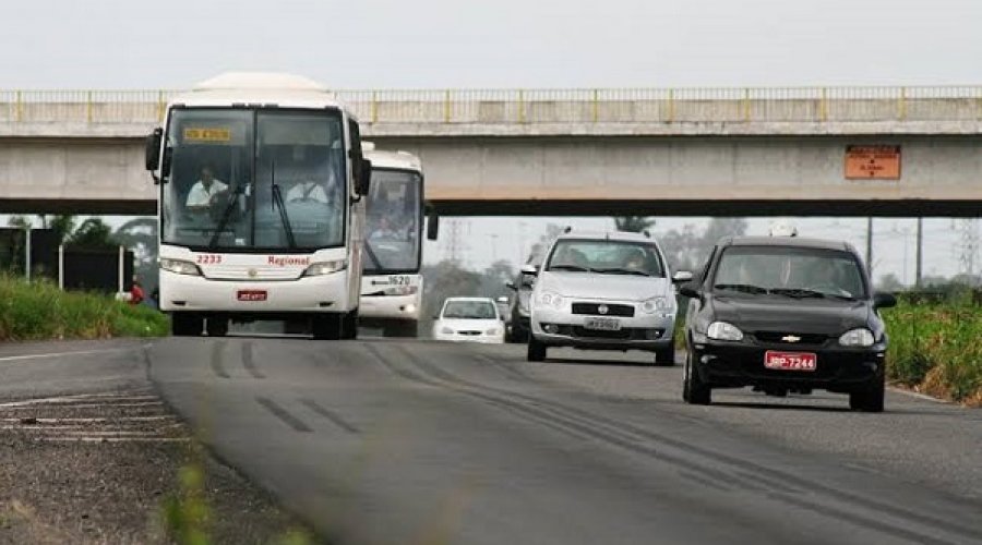 [Governo suspende transporte em mais cinco cidades da Bahia]