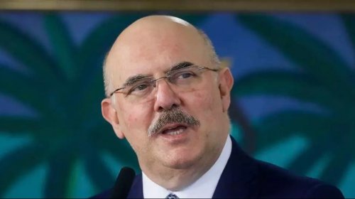 Ministro da Educação associa homossexualidade a [Ministro da Educação associa homossexualidade a