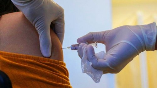 [Governo edita medidas provisórias para aderir à aliança mundial que busca vacina contra a Covi...]