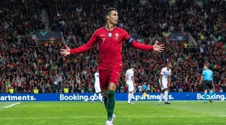 [Cristiano Ronaldo é diagnosticado com coronavírus]