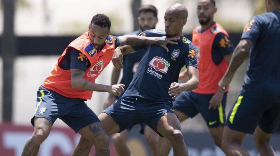 [Eliminatórias da Copa: Brasil enfrenta Peru nesta terça]