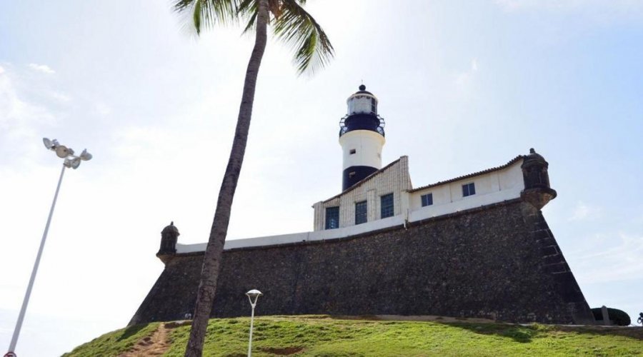 [Farol da Barra será reaberto ao público nesta sexta-feira]
