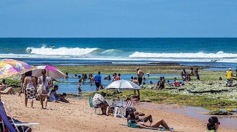 [Prefeitura quer abertura seletiva das praias aos domingo em janeiro]