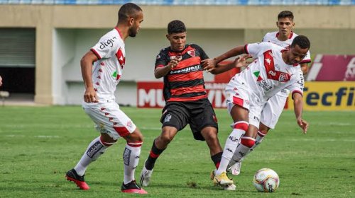 [Aguenta coração Rubro-Negra: Vitória perde de 2x1 para o lanterna da Série B e segue na 14° po...]