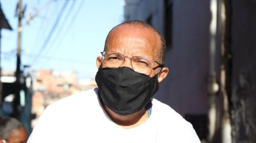 [Suíca faz Moção de aplausos à CBF por pedido de afastamento do comentarista e narrador em fala...]