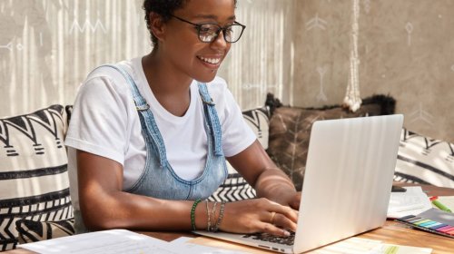 [Governo do Estado prorroga inscrições para cursos gratuitos de tecnologia]
