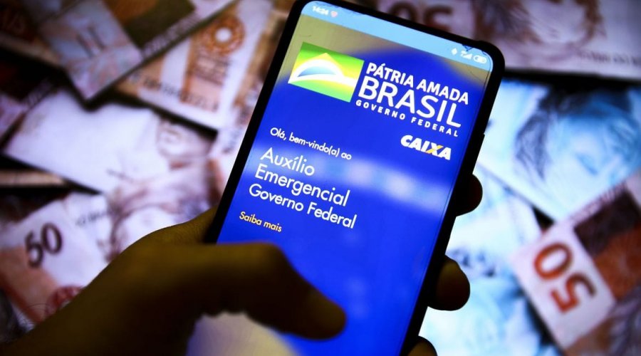 [Trabalhadores nascidos em novembro podem sacar auxílio emergencial]