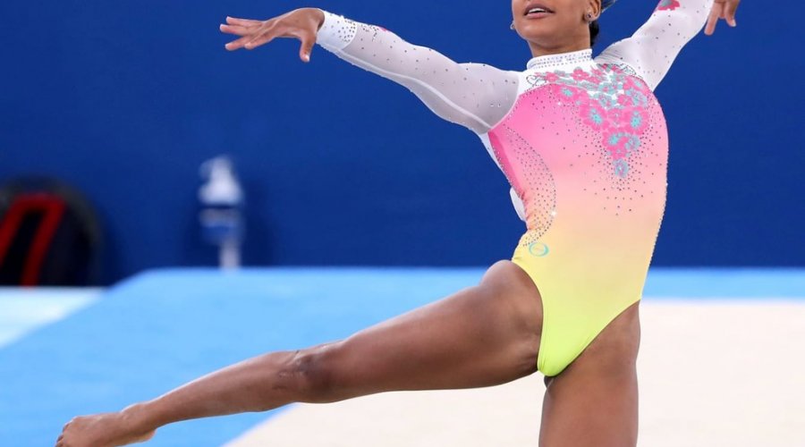 [No solo, Rebeca Andrade fica na quinta posição e encerra participação em Tóquio]