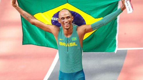 [Olimpíada: Alison dos Santos é bronze nos 400 m com barreiras]