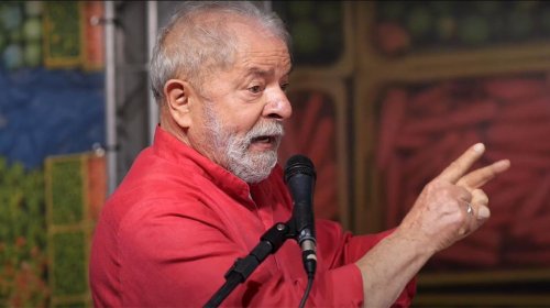 Lula compara polarização a Ba-Vi e culpa Aécio por [Lula compara polarização a Ba-Vi e culpa Aécio por