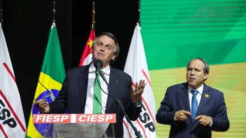 [Antivax: Bolsonaro propaga vídeo com ataques à vacinação contra o coronavírus nas redes]