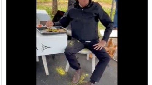 [Aliados vendem Bolsonaro como “homem do povo” com vídeo do presidente sujo de farofa; assista]