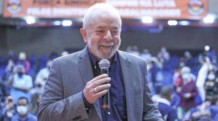 [PoderData indica Lula na liderança com 41% no 1° turno]