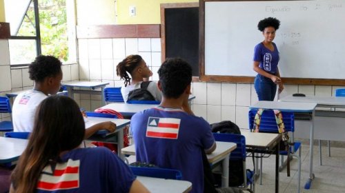 [Estado lança edital para 52 mil vagas de monitoria do Programa Mais Estudo]