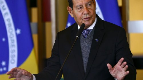 [Mourão e ministros de Bolsonaro celebram decisão de fazer CPI do MEC só após as eleições]
