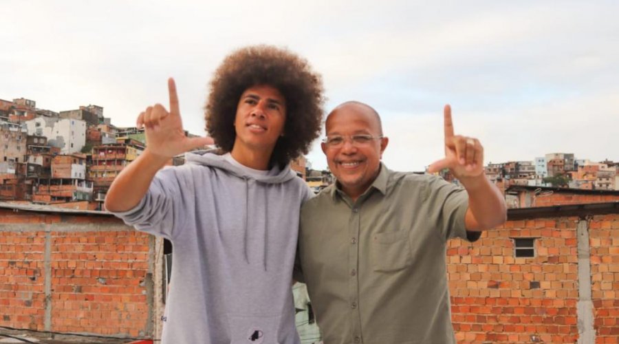 [Filme sobre Renato Freitas é lançado em Pernambués; Suíca defende luta antirracista na Bahia]