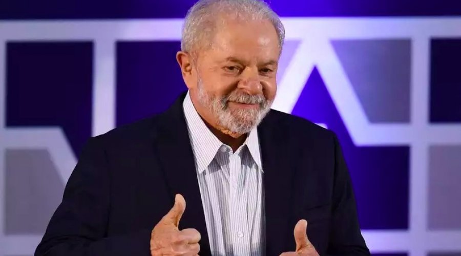 [Lula declara R$ 7,4 milhões em patrimônio à Justiça Eleitoral]