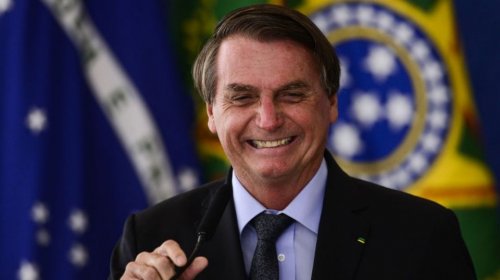 [Investigações que poderiam levar Bolsonaro à cadeia são arquivadas no STF]