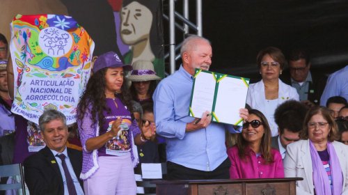 [Programa de reforma agrária será retomado com foco nas mulheres]
