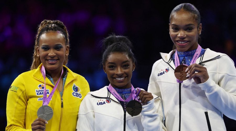 [Rebeca Andrade conquista prata no Mundial de Ginástica Artística]