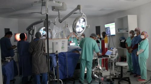 [HGCA realiza pela 1ª vez cirurgia neurológica com paciente acordada]