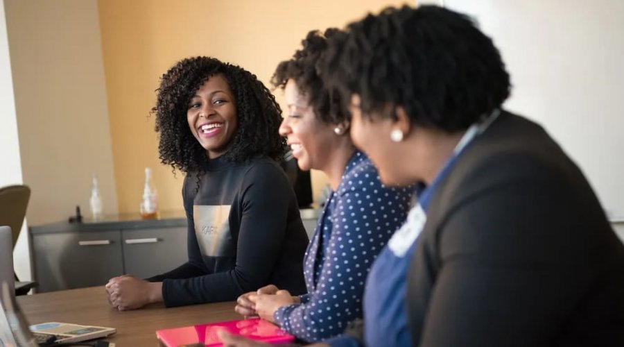 [BB lança editais voltados a mulheres negras e retoma projeto de reflexão sobre racismo]