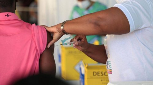 [Covid-19: Salvador inicia a aplicação da 2ª dose da vacina bivalente nesta segunda (11)]