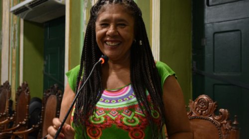 [Marta diz que CPI contra Padre Júlio visa mídia em ano eleitoral]