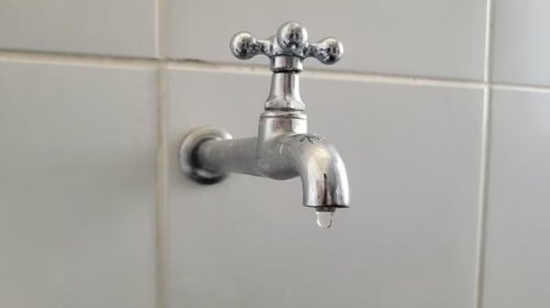 [Abastecimento de água é temporariamente suspenso em cidades da região metropolitana após vazam...]