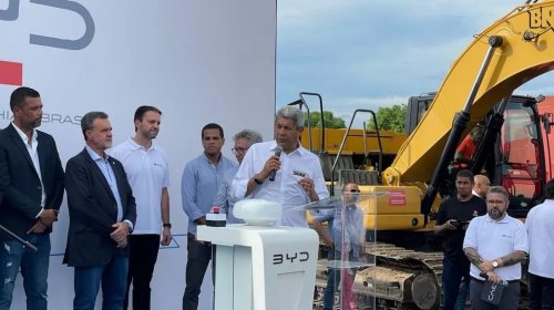 [Jerônimo assina termo para obras em Camaçari em reafirmação de compromisso com BYD]