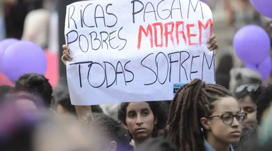 [Justiça dá 72 horas para conselho de medicina se manifestar sobre resolução que impede aborto legal]