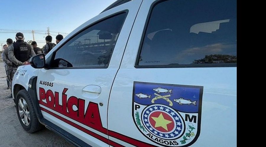 [Mãe morre e criança autista passa dias trancada com o corpo em casa; entenda]