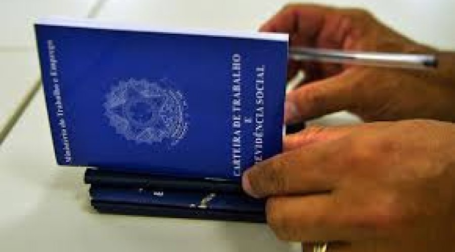 [Com mais 9.614 postos em julho, a Bahia contabiliza 64.696 novas vagas no ano]