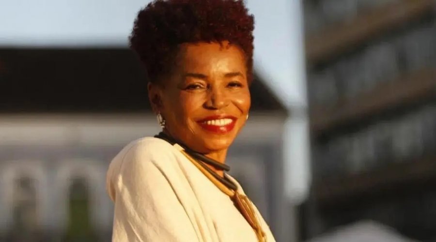 [Título póstumo de Cidadã Baiana será entregue à família da jornalista Wanda Chase]