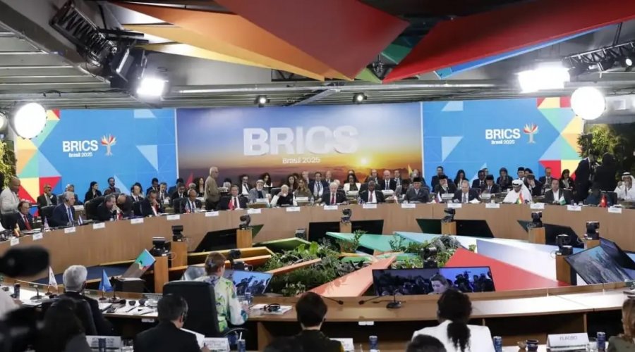 [BRICS firma acordo para enfrentar doenças ligadas à exclusão social]