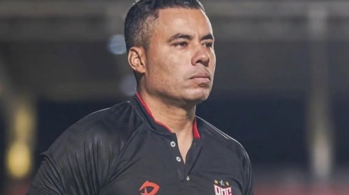 [Vitória anuncia Jair Ventura para tentar escapar do rebaixamento na Série A]