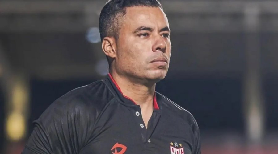 [Vitória anuncia Jair Ventura para tentar escapar do rebaixamento na Série A]