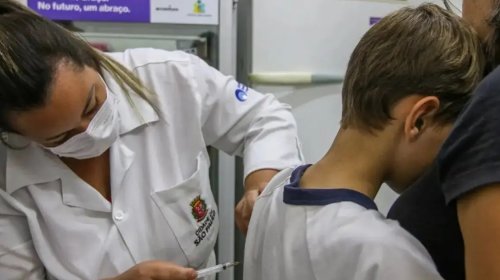 [Salvador inicia campanha de multivacinação para crianças e adolescentes]