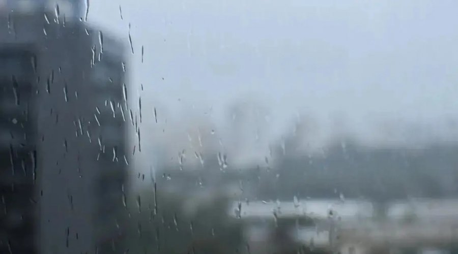 [Volume de chuva em Salvador supera média de outubro em apenas um dia]
