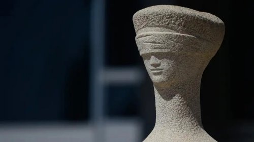 [STF declara inconstitucional lei paulista que limitava mototáxi por aplicativo]