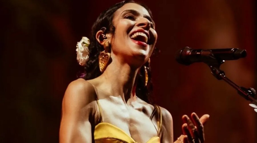 [Marisa Monte confirma apresentação da turnê “Phonica” em Salvador com orquestra sinfônica]