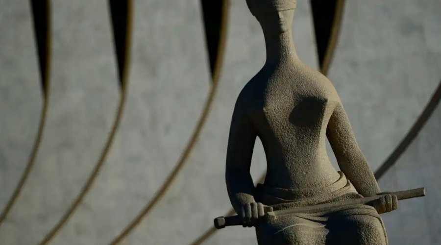 [Moraes autoriza Bolsonaro a ser submetido a ultrassom na prisão]